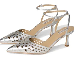 Badgley Mischka Omelia Women's