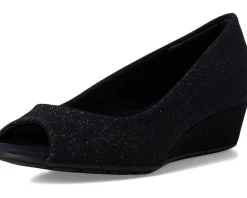 Bandolino Candra Women's