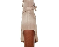 Bandolino Ocorn Women's