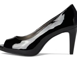 Bandolino Rainaa Women's