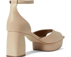 Bernardo Raleigh Women's