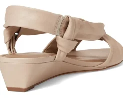 Bernardo Winifred Women's