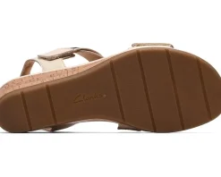 Clarks Kacha Wave Women's