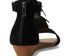 Kenneth Cole Reaction Glytoni Women's