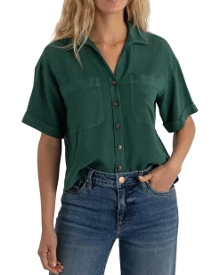 KUT from the Kloth Brianna - Boxy Button Front Shirt with Short Sleeve & Pocket Women's