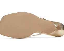 Madden Girl Charlotte Women's