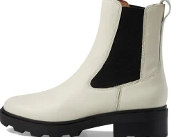 Madewell The Wyckoff Chelsea Lugsole Boot in Leather Women's