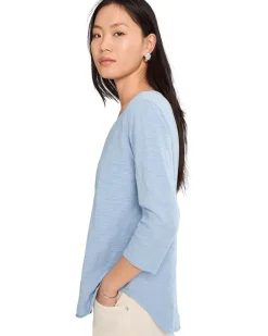 Mod-o-doc 3/4 Sleeve V-Neck Curved Hem Tee Shirt Women's