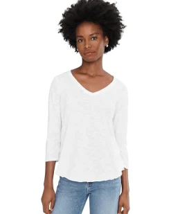 Mod-o-doc 3/4 Sleeve V-Neck Tee with Curved Hem Women's