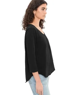 Mod-o-doc 3/4 Sleeve V-Neck Tee with Curved Hem Women's