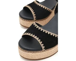 Naturalizer Della Women's