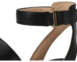 Naturalizer Fiesta Strappy Sandals Women's