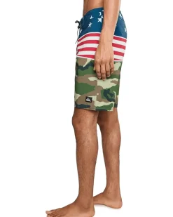 Quiksilver Surfsilk Panel 20 Boardshorts Men's