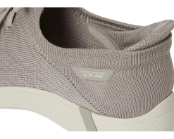 SKECHERS On-The-Go Hands Free Slip-ins Swift w/ Knit Fit Women's