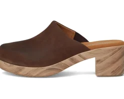 SoftWalk Felida Women's