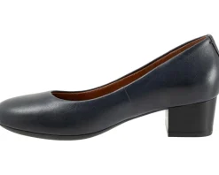 SoftWalk Lynn Women's