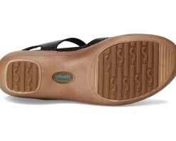 SoftWalk Mabelle Perf Women's