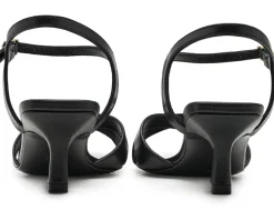 Stuart Weitzman Vinnie Sandal 50 Women's