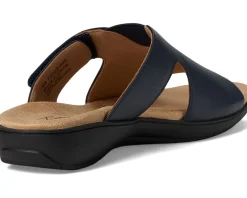 Trotters Roxine Women's