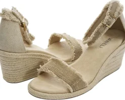 Vaneli Layry Women's