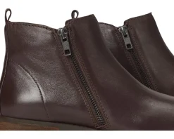 Vaneli Risy Women's